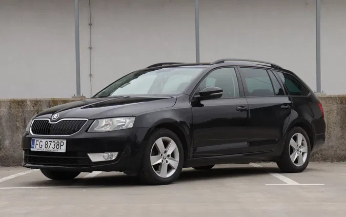 skoda Skoda Octavia cena 39900 przebieg: 210000, rok produkcji 2015 z Miechów